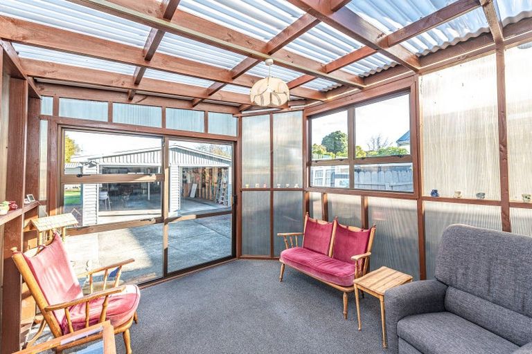 Photo of property in 1 Gunn Street, Gonville, Whanganui, 4501