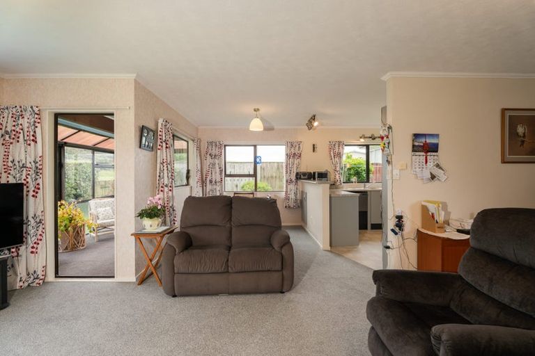 Photo of property in 29c Findlay Street, Tawa, Wellington, 5028