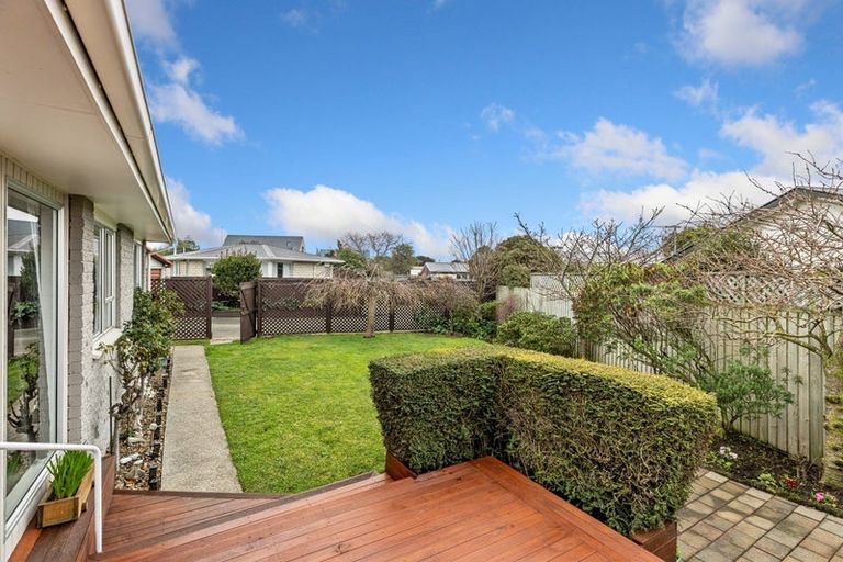 Photo of property in 18 Bayswater Crescent, Bromley, Christchurch, 8062