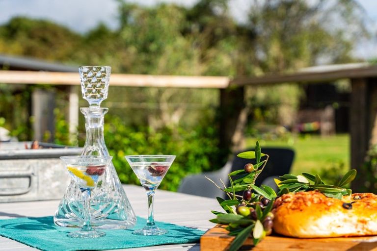 Photo of property in 35 Poplar Glade, Mangawhai, Kaiwaka, 0573