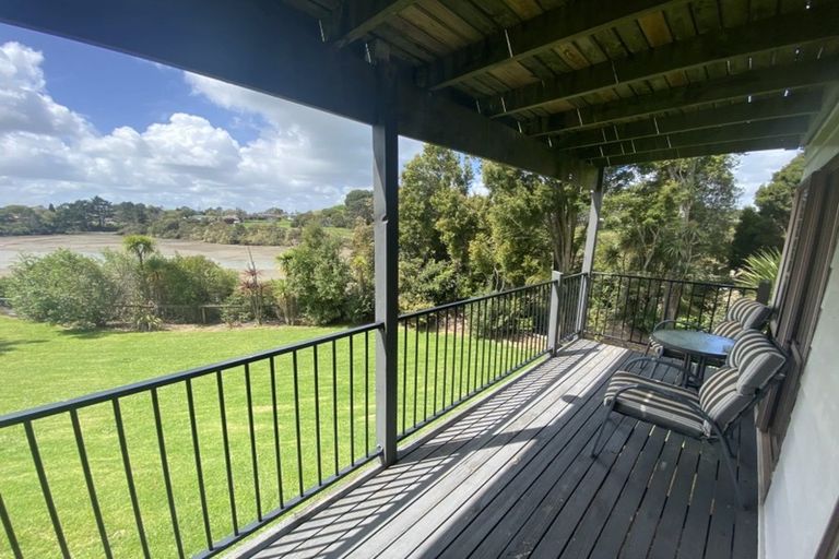 Photo of property in 24 Meachen Terrace, Waiuku, 2123