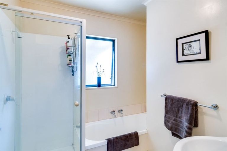 Photo of property in 227 Taradale Road, Pirimai, Napier, 4112