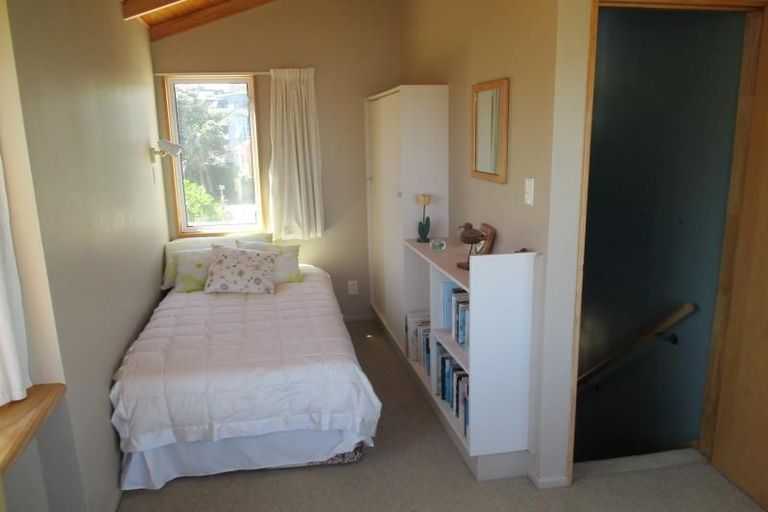 Photo of property in 7b Willow Grove, Raumati Beach, Paraparaumu, 5032
