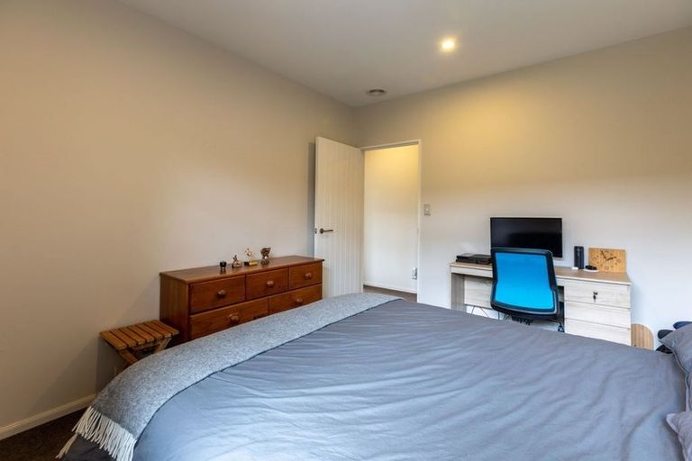 Photo of property in 6 Mappleton Avenue, Burnside, Christchurch, 8053