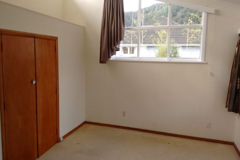 Photo of property in 3/55 Wilford Street, Wallaceville, Upper Hutt, 5018