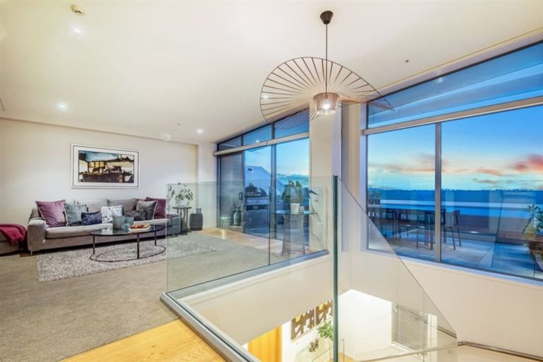 Photo of property in 203/585 Beach Road, Rothesay Bay, Auckland, 0630
