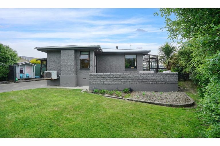 Photo of property in 56 Orwell Crescent, Newfield, Invercargill, 9812