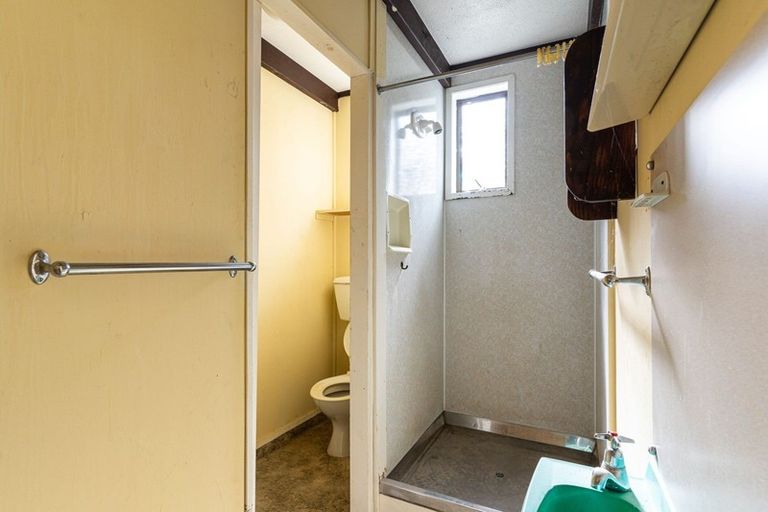 Photo of property in 2984 Cheltenham Hunterville Road, Cheltenham, Feilding, 4777