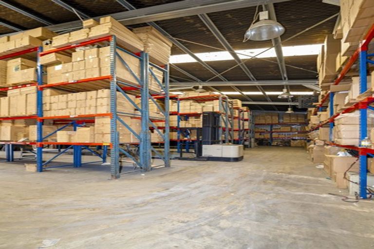 Photo of property in 295 Mill Road, Bombay, 2675