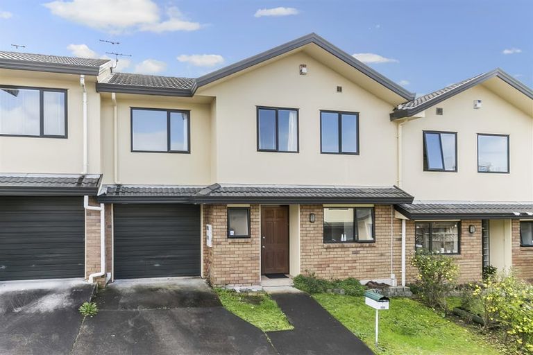 Photo of property in 6/2 Arawa Street, New Lynn, Auckland, 0600