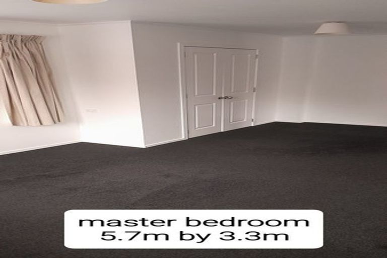 Photo of property in 485 West Coast Road, Glen Eden, Auckland, 0602