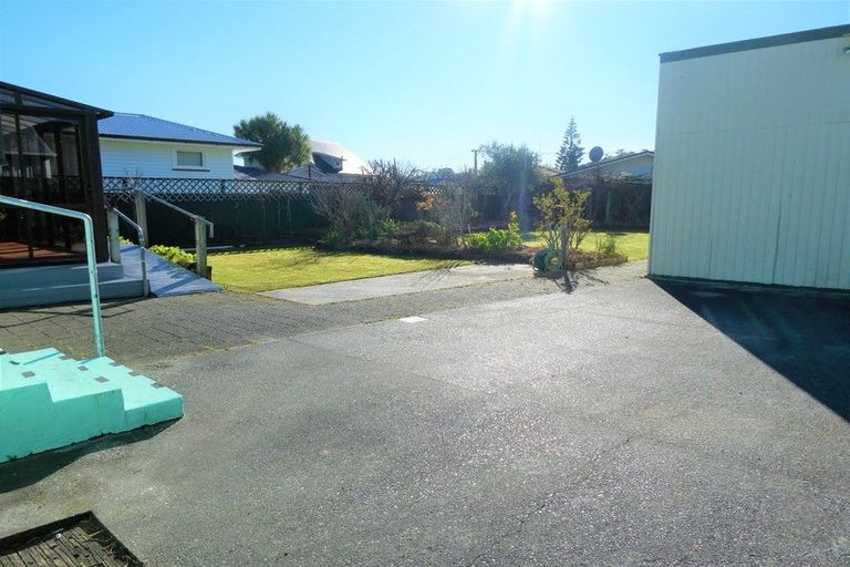 Photo of property in 105 Marlborough Street, Greymouth, 7805