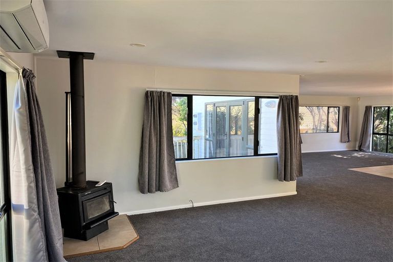 Photo of property in 5a Oakleigh Avenue, Takanini, 2112