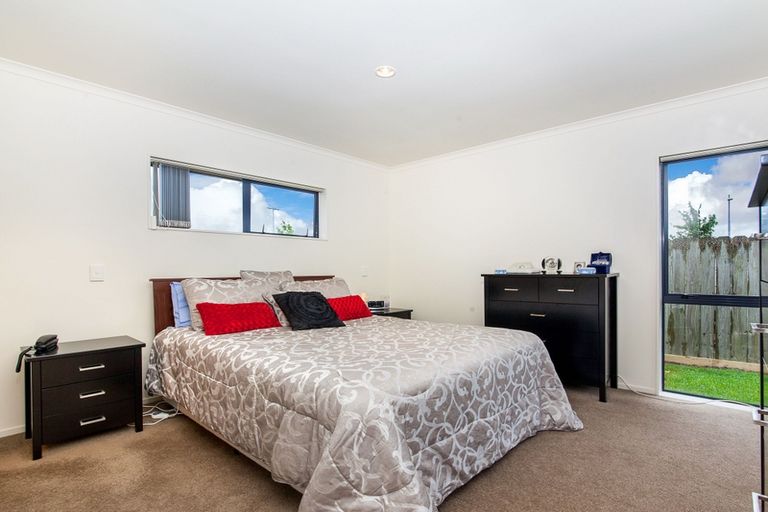 Photo of property in 11/72 Swanson Road, Henderson, Auckland, 0610
