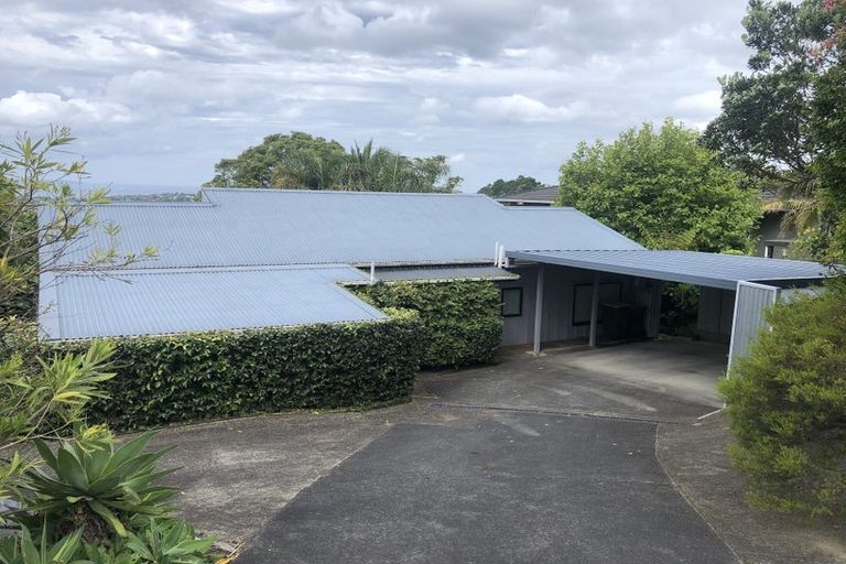 Photo of property in 949 East Coast Road, Torbay, Auckland, 0630