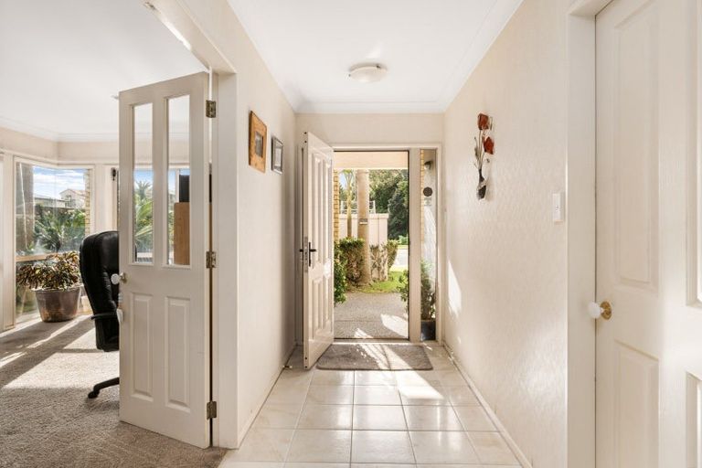 Photo of property in 130a Oceanbeach Road, Mount Maunganui, 3116