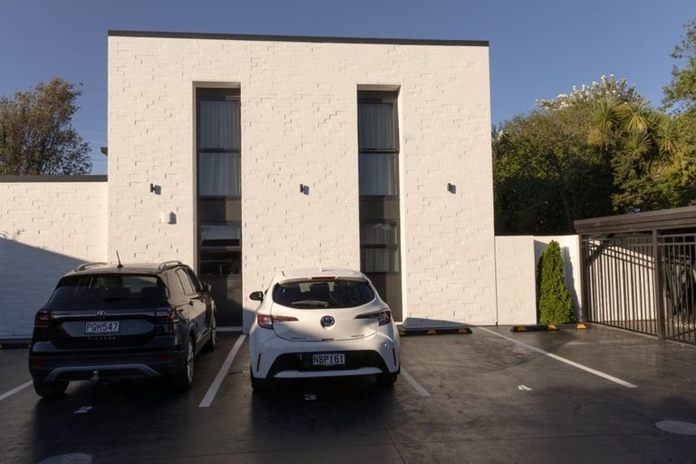 Photo of property in 92c Wildberry Street, Woolston, Christchurch, 8023