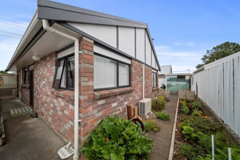 Photo of property in 1 Witako Street, Fitzroy, New Plymouth, 4312