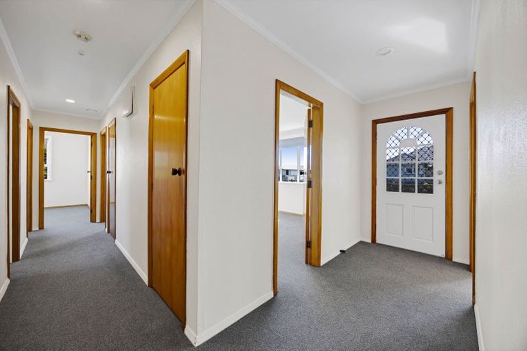 Photo of property in 22 Whitcombe Road, Opunake, 4616