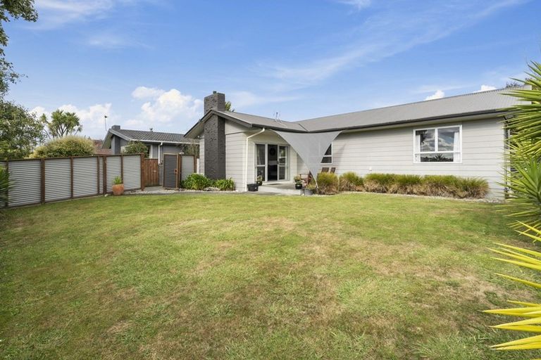 Photo of property in 127 Apollo Parade, Milson, Palmerston North, 4414