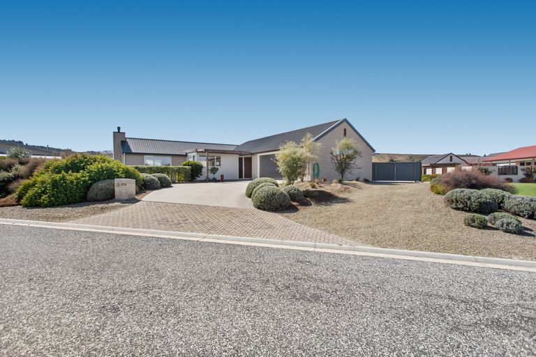 Photo of property in 4 Houlahan Street, Clyde, 9330