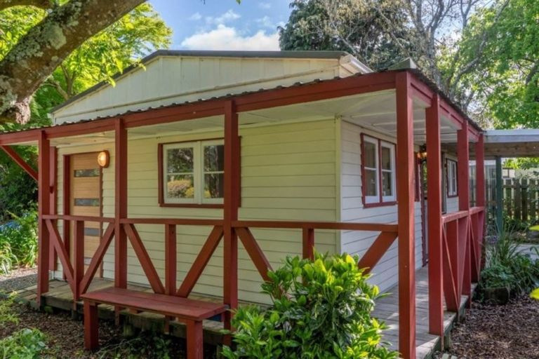 Photo of property in 27 Wakefield Street, Featherston, 5710