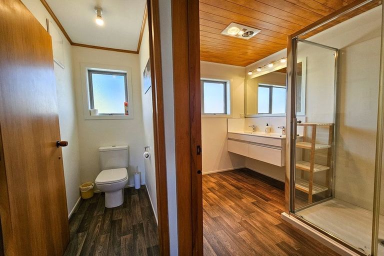 Photo of property in 5 Murray Place, Lake Tekapo, 7999