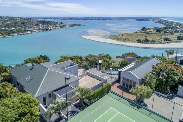 Photo of property in 25 Kinsey Terrace, Clifton, Christchurch, 8081