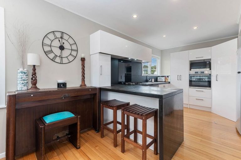 Photo of property in 18b Basley Road, Owhata, Rotorua, 3010