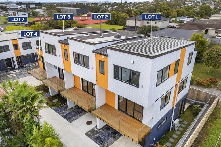 Photo of property in 4/30 Woodford Avenue, Henderson, Auckland, 0610