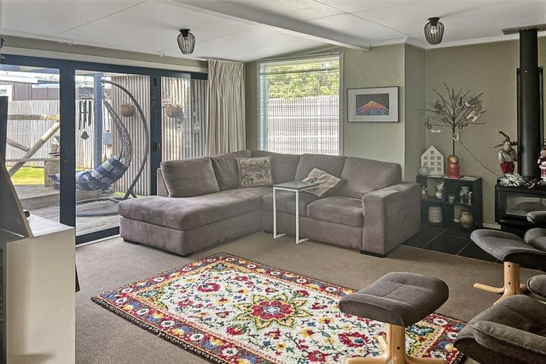 Photo of property in 13 Koputara Road, Himatangi Beach, Foxton, 4891