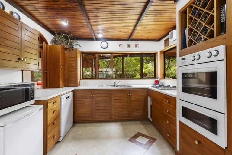 Photo of property in 426a Karori Road, Karori, Wellington, 6012