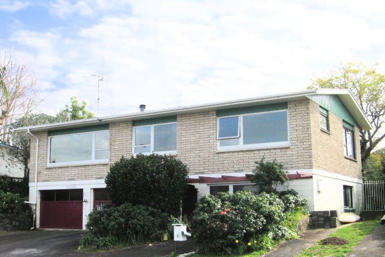 Photo of property in 11 Sunny Bay Road, Matua, Tauranga, 3110