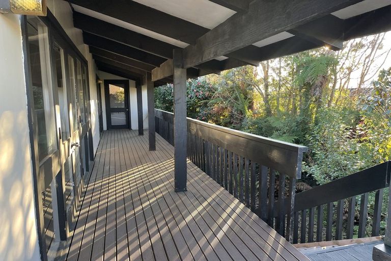 Photo of property in 5 Bradley Place, Lynmore, Rotorua, 3010