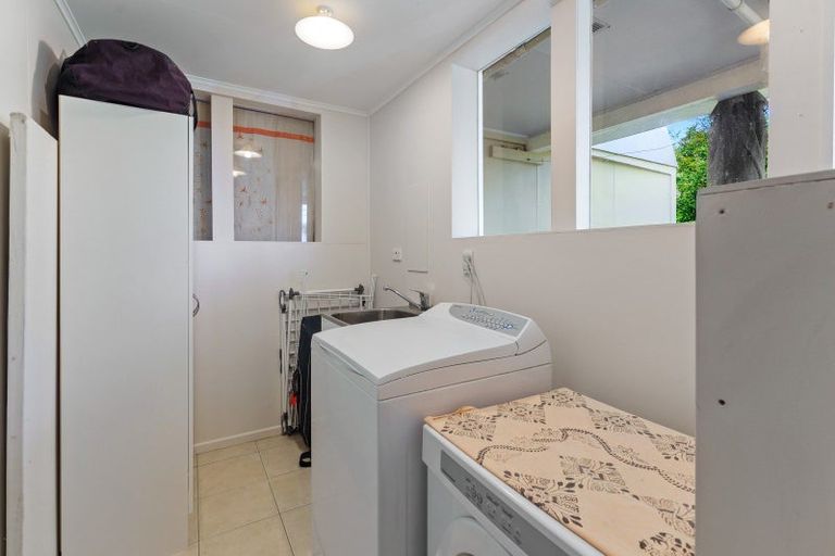 Photo of property in 15 Arthur Street, Waikawa Beach, Levin, 5573