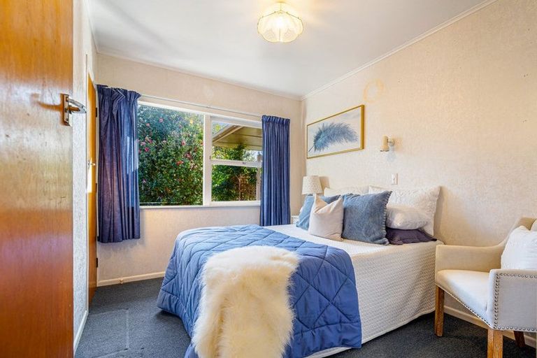 Photo of property in 28 O'donn Avenue, Beach Haven, Auckland, 0626