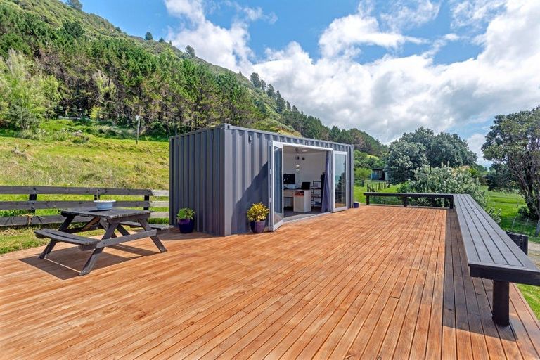 Photo of property in 490d East Cape Road, Te Araroa, Tikitiki, 4087