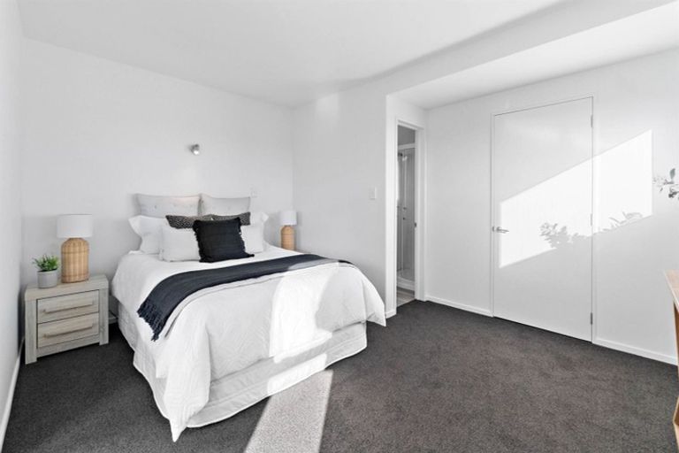 Photo of property in 30 Harrys Way, Redwood, Christchurch, 8051