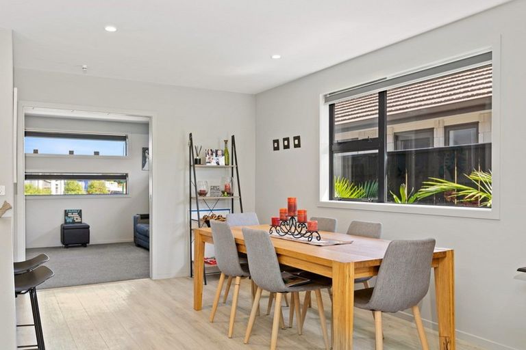 Photo of property in 75 Te Kio Crescent, Papamoa Beach, Papamoa, 3118