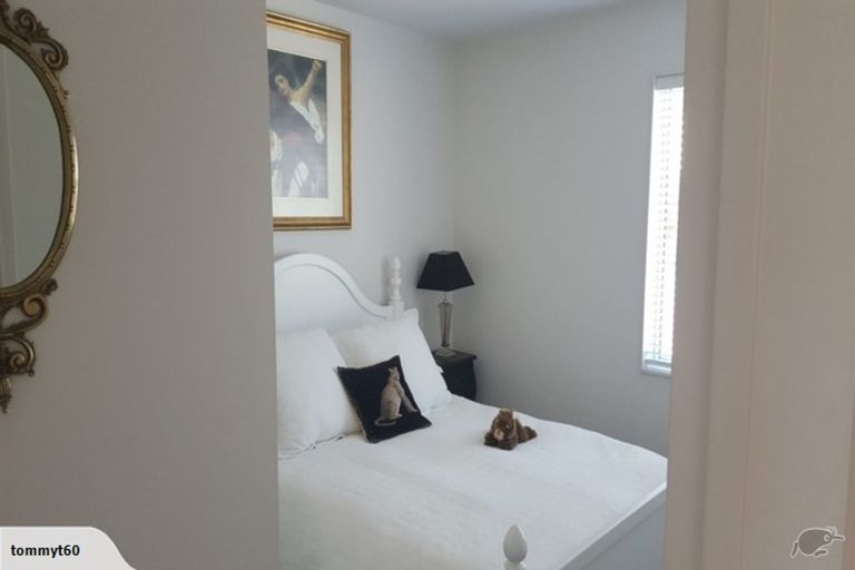 Photo of property in 259 Millwater Parkway, Silverdale, 0932