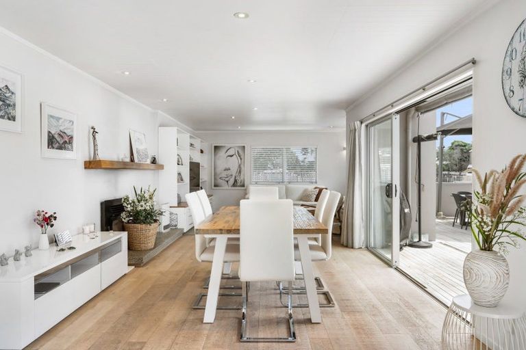 Photo of property in 106 Saint Patricks Row, Whangamata, 3620