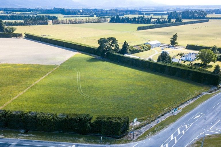 Photo of property in 8 Ashburton Gorge Road, Mount Somers, 7771