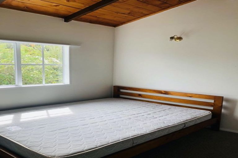 Photo of property in 2/26 Richards Avenue, Forrest Hill, Auckland, 0620