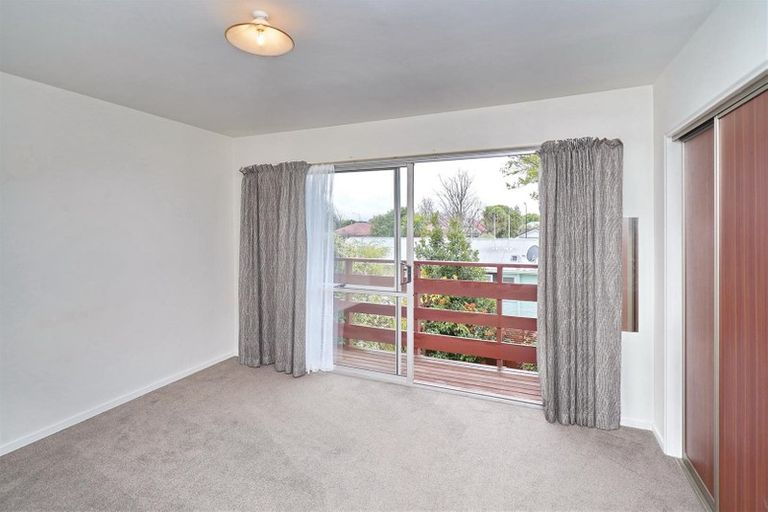 Photo of property in 2/14a Frederick Street, Waltham, Christchurch, 8011