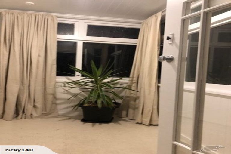 Photo of property in 23 Laura Avenue, Brooklyn, Wellington, 6021