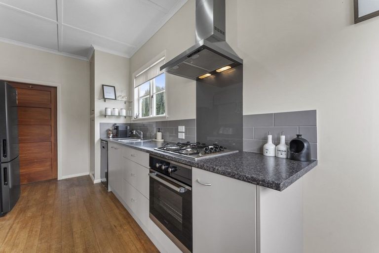 Photo of property in 57 Manson Street, Terrace End, Palmerston North, 4410