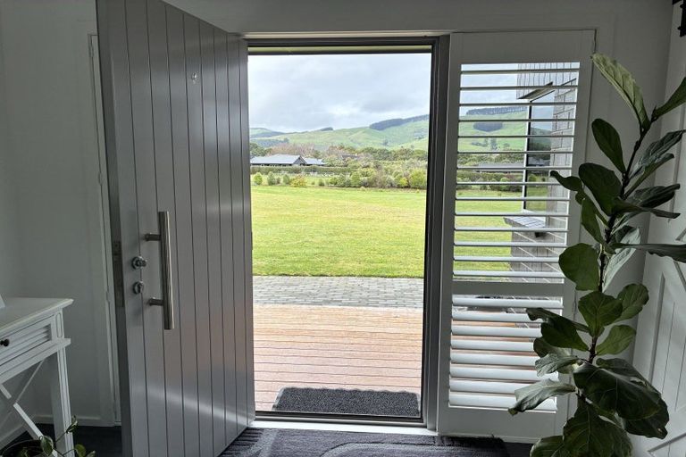 Photo of property in 24 Oakdale Drive, Kinloch, Taupo, 3377