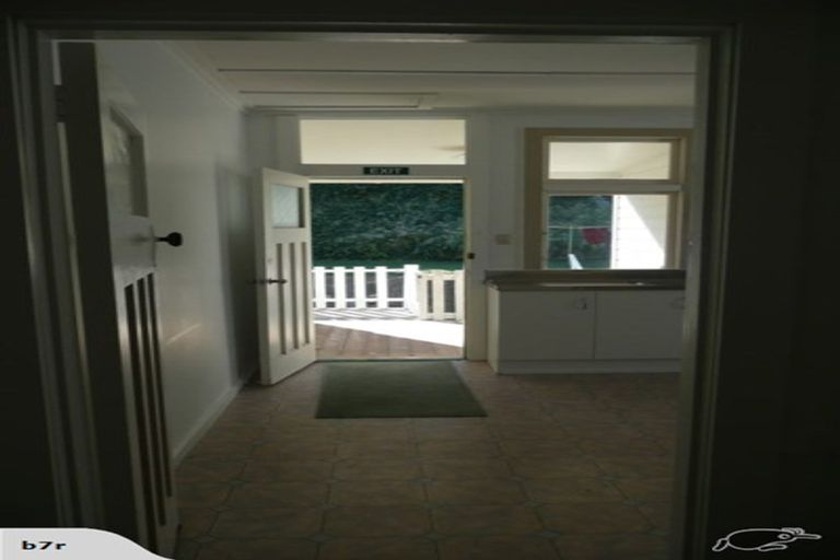 Photo of property in 3/185 Shakespeare Road, Milford, Auckland, 0620