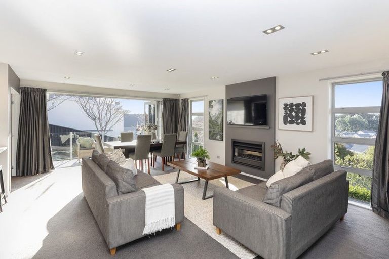 Photo of property in 20 Rushden Rise, Westmorland, Christchurch, 8025