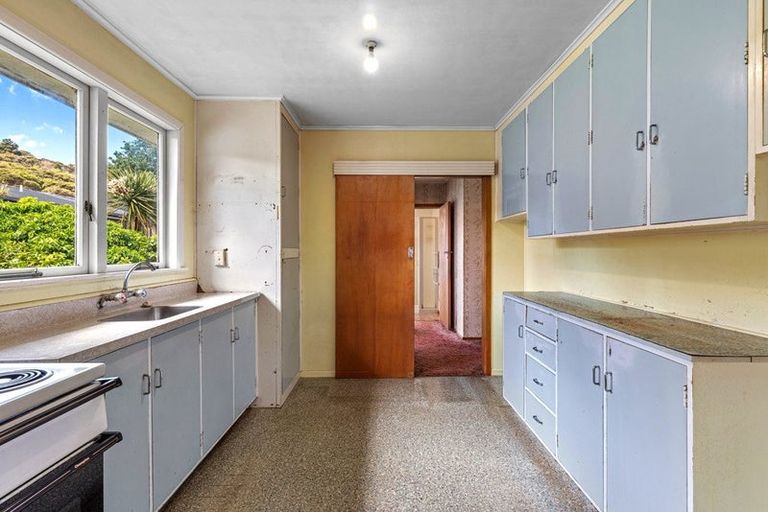 Photo of property in 15 Lauderdale Road, Birkdale, Auckland, 0626